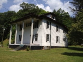  2395 Horse Creek Rd, Spurlockville, WV photo