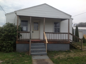  205 Hollway Street, Henderson, WV photo