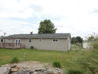  33 Lincoln Dr, Mineral Wells, WV 5486649