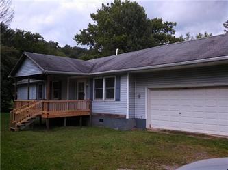  215 Broadway St, Lost Creek, WV photo