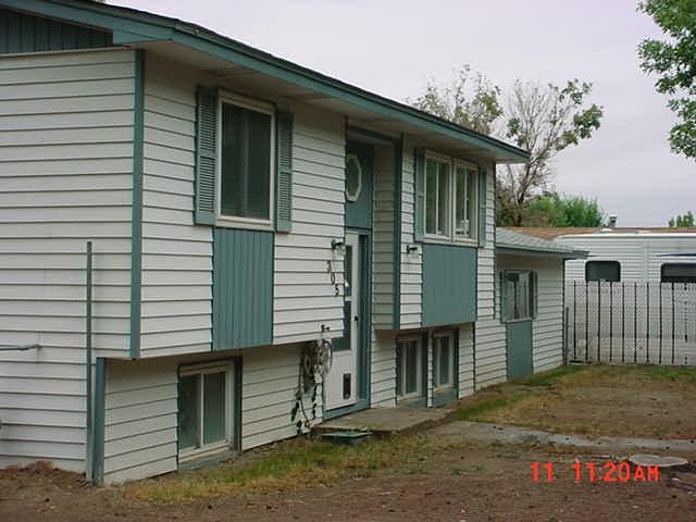  305 Midway St, Rock Springs, Wyoming photo