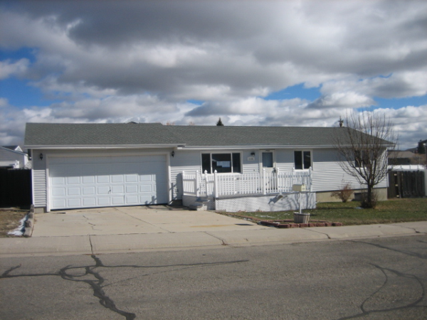 1126 Coulson Ave, Kemmerer, WY photo