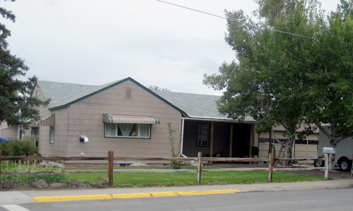  1501 Howell Avenue, Worland, WY photo
